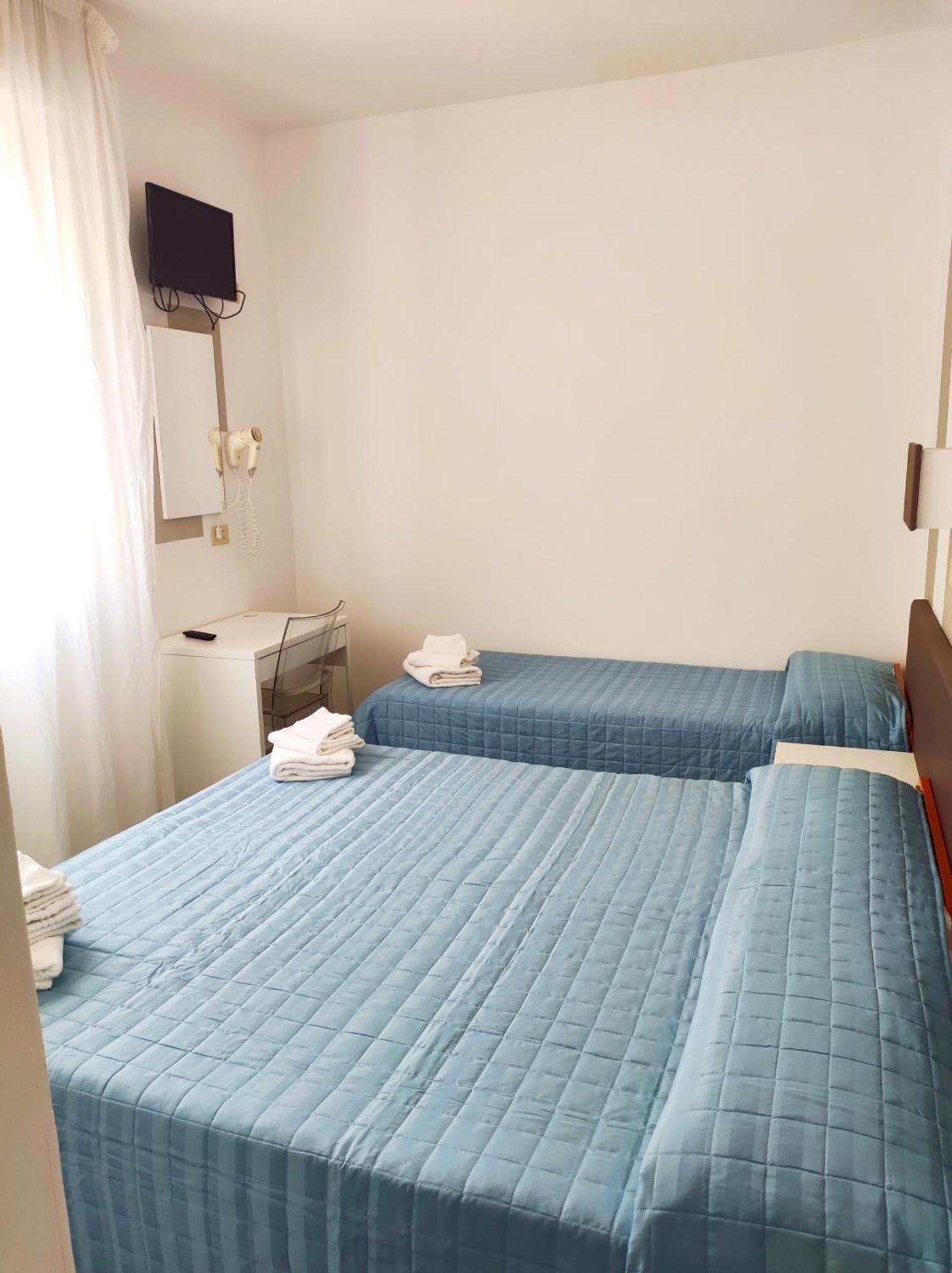 Hotel Ca Vanni Rimini Bilik gambar